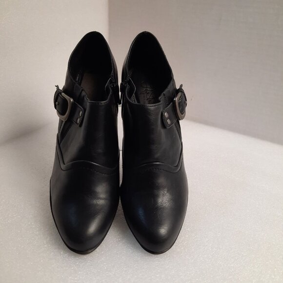 Lifestride Tempest Too Black Heel Buckle Booties - Picture 3 of 9